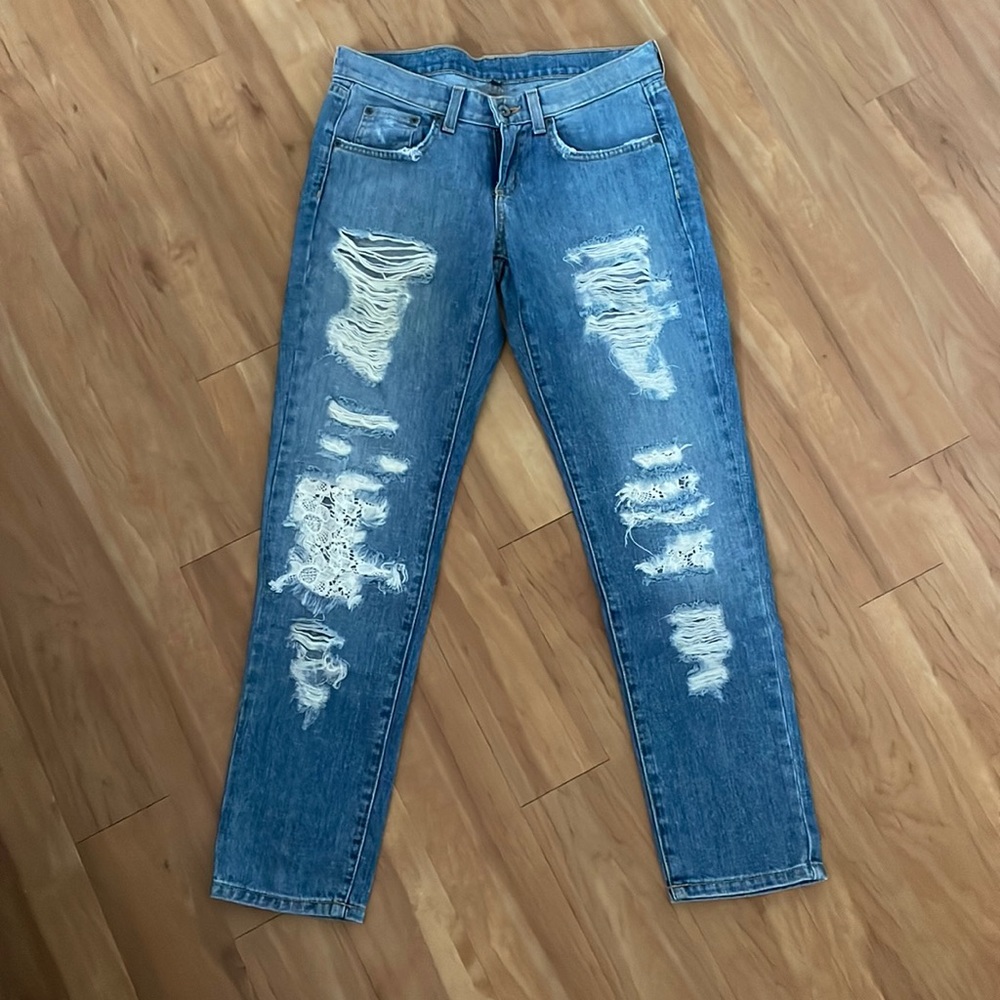 Carmar low rise boyfriend jeans with lace insets and distressed detail size 23